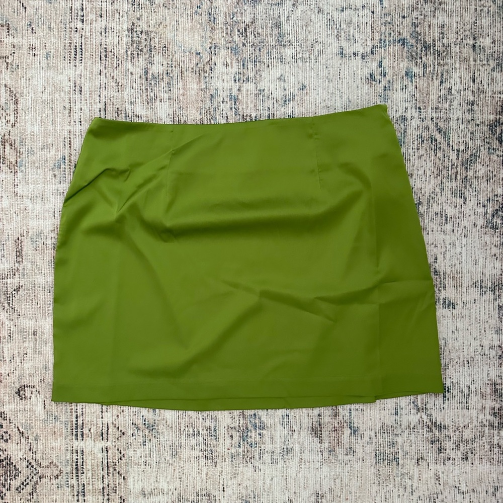 Daily Drills Silky Mini Skirt in Olive - Size M